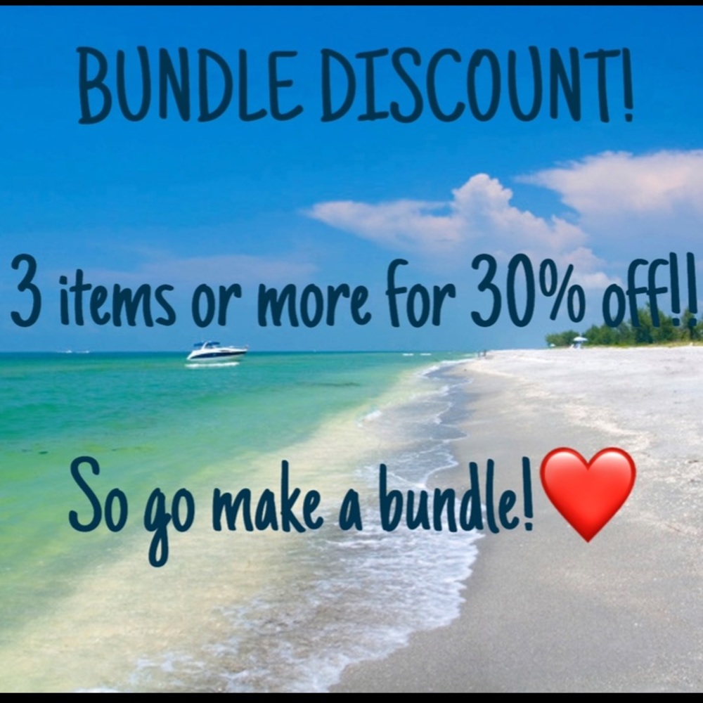 BUNDLE DISCOUNT! Happy poshing ❤️❤️